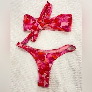 White Fox Boutique bikini